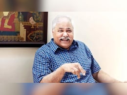 Priyanka Chopra, Kareena Kapoor And Others Pay Tributes To Satish Shah: "Rest In Glory" Priyanka Chopra, Kareena Kapoor And Others Pay Tributes To Satish Shah: "Rest In Glory"