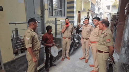 जिस शारिक साठा का बजता था डंका, संभल पुलिस ने उसके घर बजाई डुगडुगी