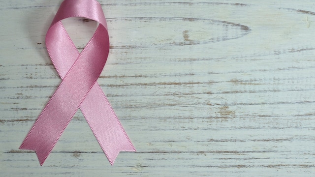 Doctor Explains How Smoking, Alcohol Consumption Raise Breast Cancer Risk