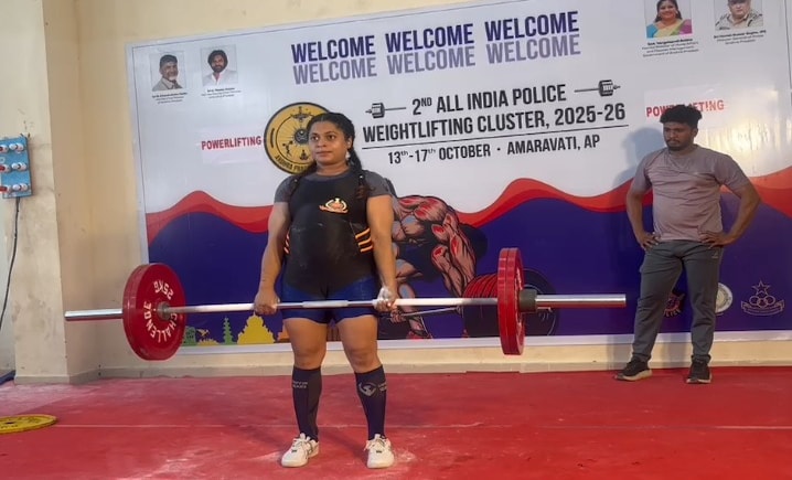 Video: 7 Months Pregnant, Delhi Cop Deadlifts 145 Kg, Wins Bronze Video: 7 Months Pregnant, Delhi Cop Deadlifts 145 Kg, Wins Bronze