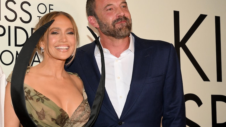 Ben Affleck And Jennifer Lopez Reunite Months After Divorce, For Premiere Of Actress's Film In New York Ben Affleck And Jennifer Lopez Reunite Months After Divorce, For Premiere Of Actress's Film In New York