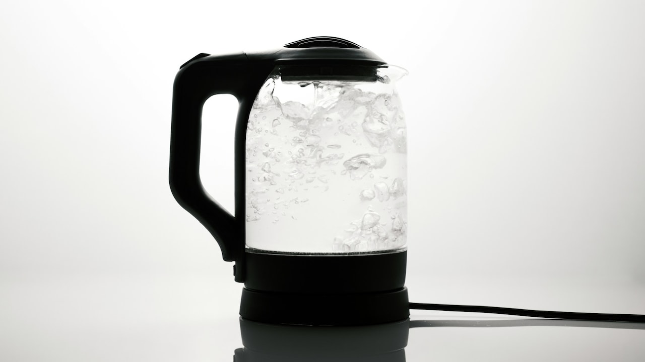 Boil your favourite brews the smart way with these electric kettle deals