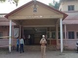 वो तड़पती रही और वह देखता रहा... ठाणे में 17 साल के लड़के ने अपनी दोस्त को घर में जिंदा जलाया वो तड़पती रही और वह देखता रहा... ठाणे में 17 साल के लड़के ने अपनी दोस्त को घर में जिंदा जलाया