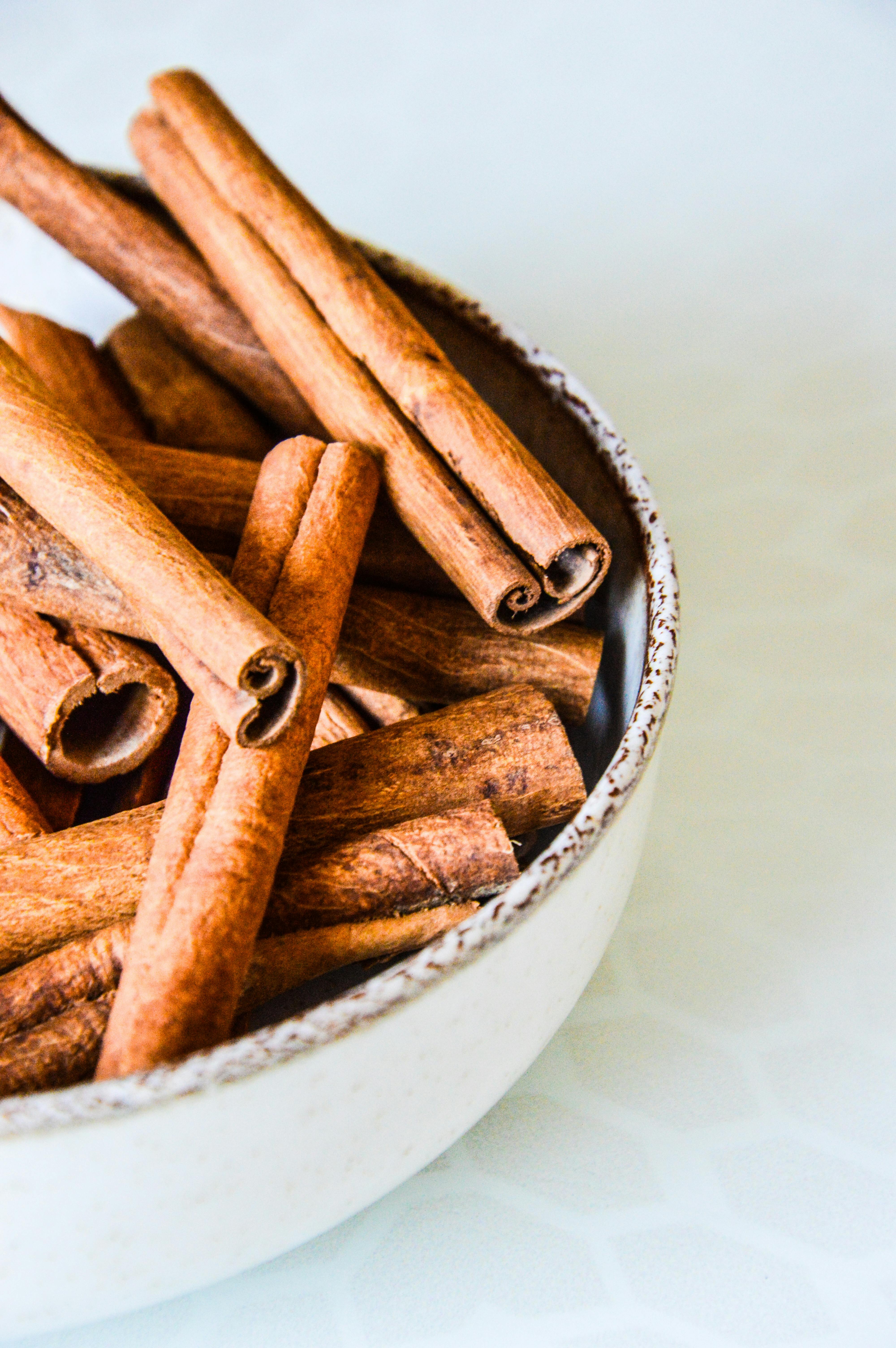 5 Health Benefits Of Eating Cinnamon In Winters