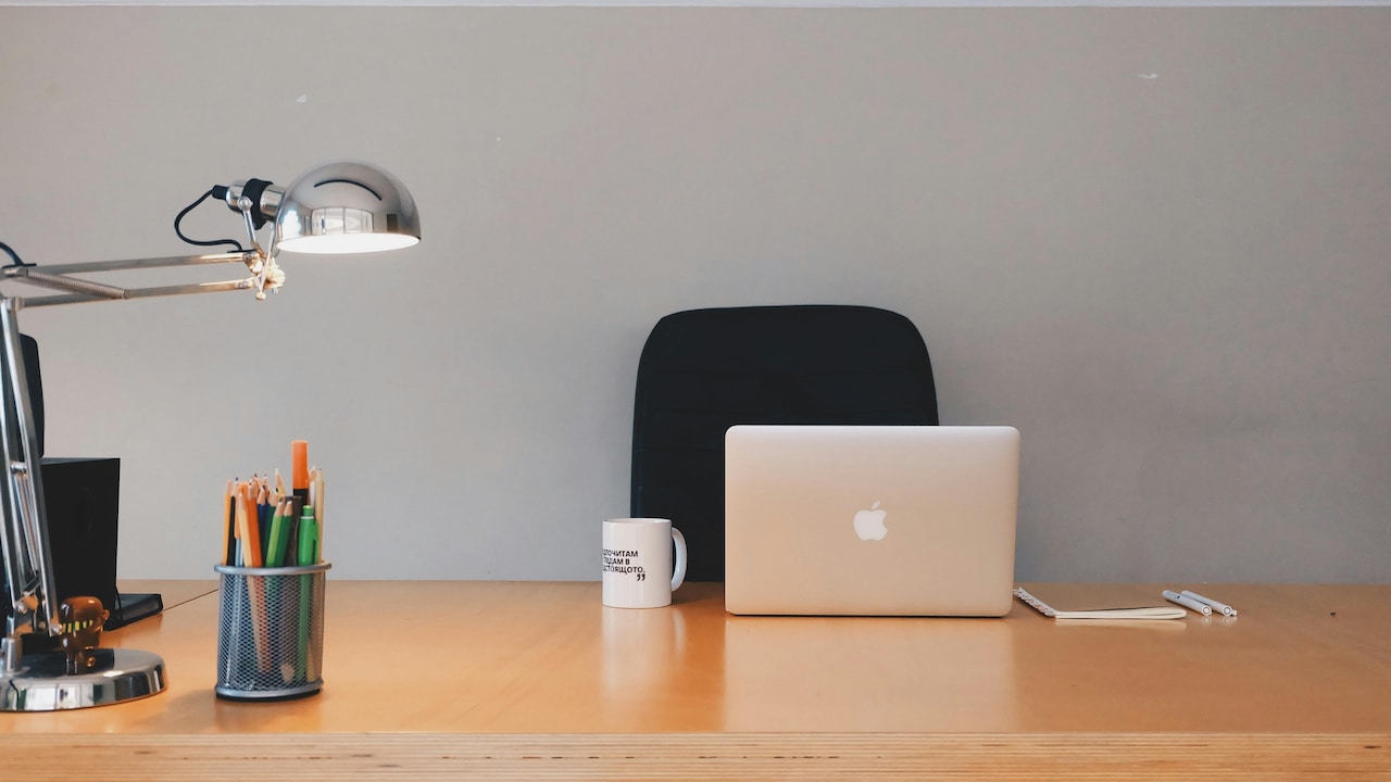 Table Lamps vs Study Lamps: Protect Your Eyes This Way