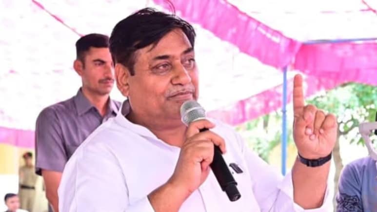 Anta By Election: PCC चीफ डोटासरा की कार्यकर्ताओं को दो टूक, कहा- कांग्रेस नाथी का बाड़ा नहीं, सिर्फ समर्पितों को ही मिलेगी जगह Anta By Election: PCC चीफ डोटासरा की कार्यकर्ताओं को दो टूक, कहा- कांग्रेस नाथी का बाड़ा नहीं, सिर्फ समर्पितों को ही मिलेगी जगह