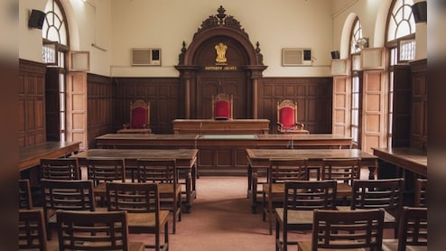 Man Throws Slippers At Ahmedabad Judge, A Week After Supreme Court Incident