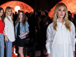 Nicole Kidman Attends Chanel Show At Paris Fashion Week With Daughters Following Divorce From Keith Urban Nicole Kidman Attends Chanel Show At Paris Fashion Week With Daughters Following Divorce From Keith Urban