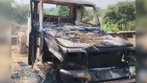 Rajasthan: घर में घुसकर लड़की का अपहरण करने लगे बदमाश, मां ने रोका तो कर दी मारपीट; गाड़ियों में लगाई आग