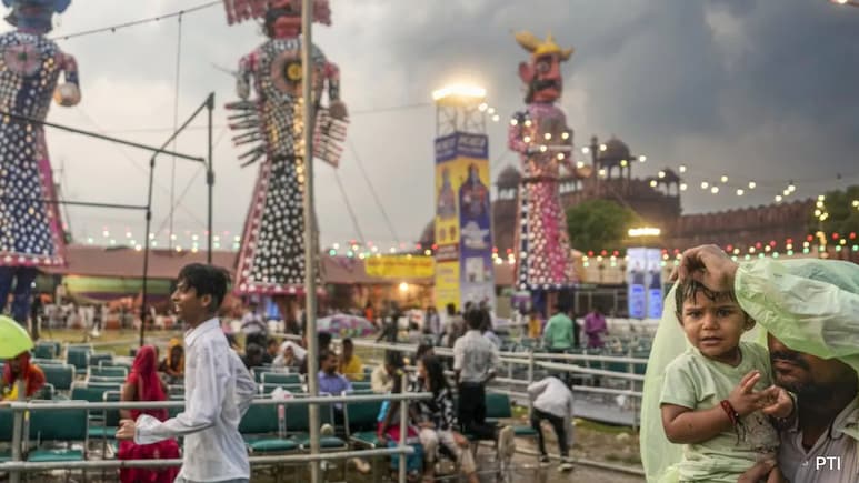Rain, Winds Push Delhi AQI To 'Satisfactory' Post-Dussehra