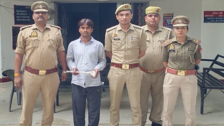 इश्क का चक्कर और बीमा की रकम का लालच.. मां ने अपने ही जिगर के टुकड़े को ही मरवा डाला! इश्क का चक्कर और बीमा की रकम का लालच.. मां ने अपने ही जिगर के टुकड़े को ही मरवा डाला!