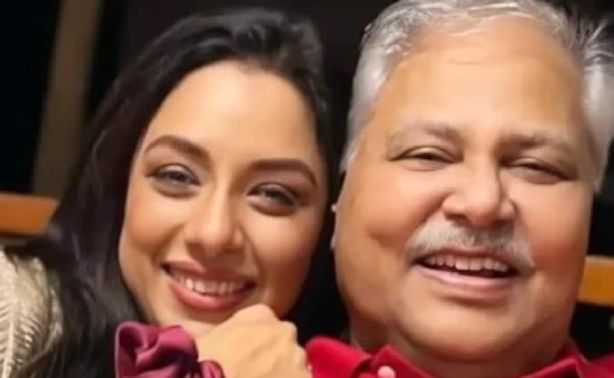Rupali Ganguly Remembers Satish Shah With Iconic Sarabhai Vs Sarabhai Moments