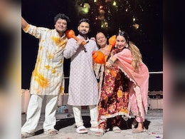 सचिन से लेकर धोनी तक, भारतीय क्रिकेटरों ने कुछ इस तरह मनाई दीपावली, तस्वीरें बना देगी आपका दिन सचिन से लेकर धोनी तक, भारतीय क्रिकेटरों ने कुछ इस तरह मनाई दीपावली, तस्वीरें बना देगी आपका दिन