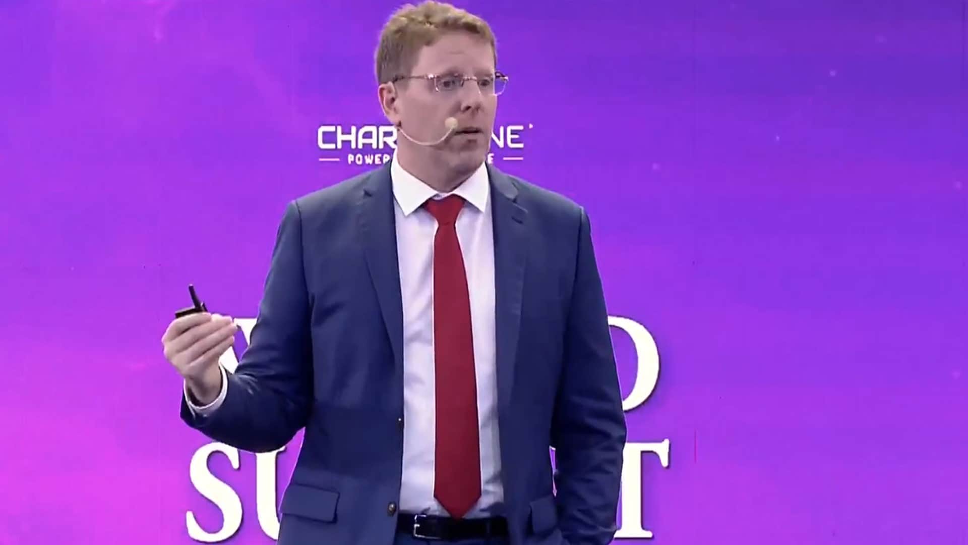 Video: NDTV World Summit 2025: How Can AI Improve? Neil Thompson Explains