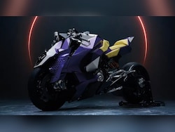 Custom-Built Ducati Diavel V4 Looks Straight Out Of Sci-Fi Movie