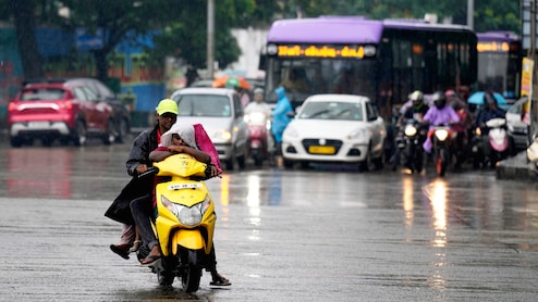 Maharashtra Rain : मोंथा चक्रीवादळाचा विदर्भाला फटका; 'या' जिल्ह्यांना ऑरेंज अलर्ट, अवकाळीमुळे बळीराजा हवालदिल