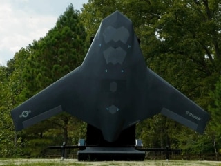 अब AI उड़ाएगा फाइटर जेट, वो भी बिना किसी रनवे के? आ गया दुनिया का सबसे एडवांस्ड जेट! अब AI उड़ाएगा फाइटर जेट, वो भी बिना किसी रनवे के? आ गया दुनिया का सबसे एडवांस्ड जेट!