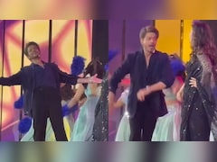 Shah Rukh Khan And Kajol Recreate <i>Ladki Badi Anjaani Hai</i> Hook Step After 27 Years. The Internet Can't Keep Calm