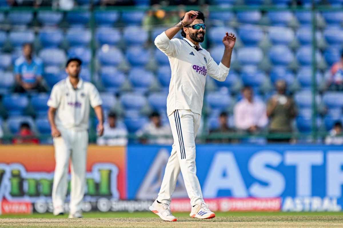 IND vs WI: रविंद्र जडेजा ने तोड़ा कपिल देव का महारिकॉर्ड, दिल्ली के मैदान पर ऐसा करने वाले भारत के दूसरे गेंदबाज बने