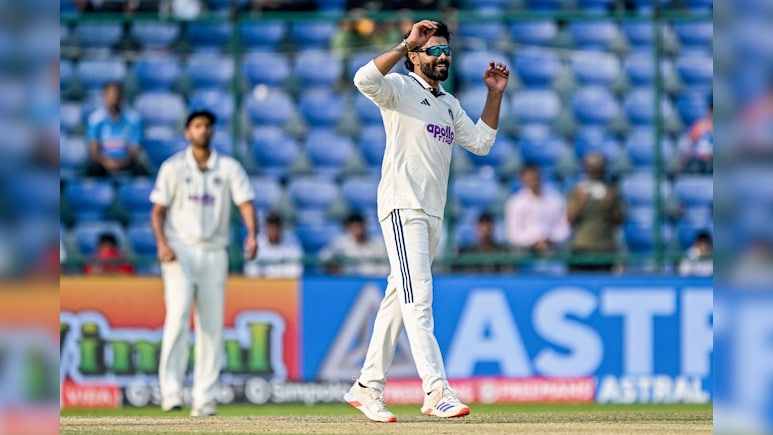 IND vs WI: रविंद्र जडेजा ने तोड़ा कपिल देव का महारिकॉर्ड, दिल्ली के मैदान पर रचा इतिहास, ऐसा करने वाले भारत के दूसरे गेंदबाज बने