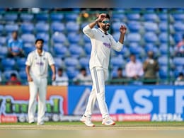 IND vs WI: रविंद्र जडेजा ने तोड़ा कपिल देव का महारिकॉर्ड, दिल्ली के मैदान पर रचा इतिहास, ऐसा करने वाले भारत के दूसरे गेंदबाज बने IND vs WI: रविंद्र जडेजा ने तोड़ा कपिल देव का महारिकॉर्ड, दिल्ली के मैदान पर रचा इतिहास, ऐसा करने वाले भारत के दूसरे गेंदबाज बने