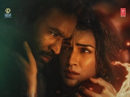 कृति सेनन की हल्दी रस्म में लहूलूहान होकर पहुंचे धनुष, 'तेरे इश्क में' का टीजर कर देगा इमोशनल कृति सेनन की हल्दी रस्म में लहूलूहान होकर पहुंचे धनुष, 'तेरे इश्क में' का टीजर कर देगा इमोशनल