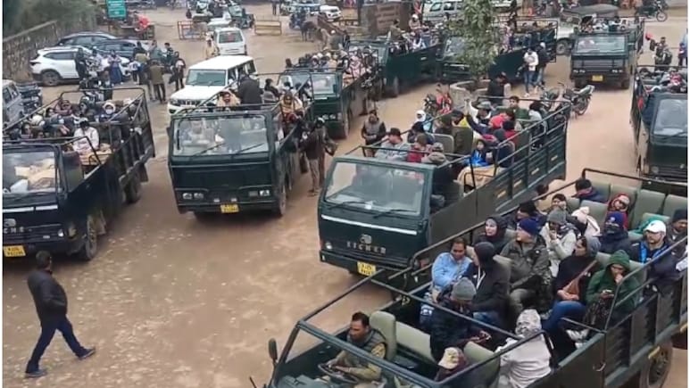 रणथंभौर में 'नो एंट्री': टाइगर सफारी की बुकिंग 30 नवंबर तक फुल, तत्काल टिकट के लिए मची मारामारी! रणथंभौर में 'नो एंट्री': टाइगर सफारी की बुकिंग 30 नवंबर तक फुल, तत्काल टिकट के लिए मची मारामारी!