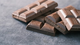 Nutritionist Recommends Two Pieces Of Dark Chocolate Daily For Parents