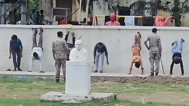 Headstand, Sit-Ups For Vendors Selling Puja Items Outside Ayodhya Ram Temple