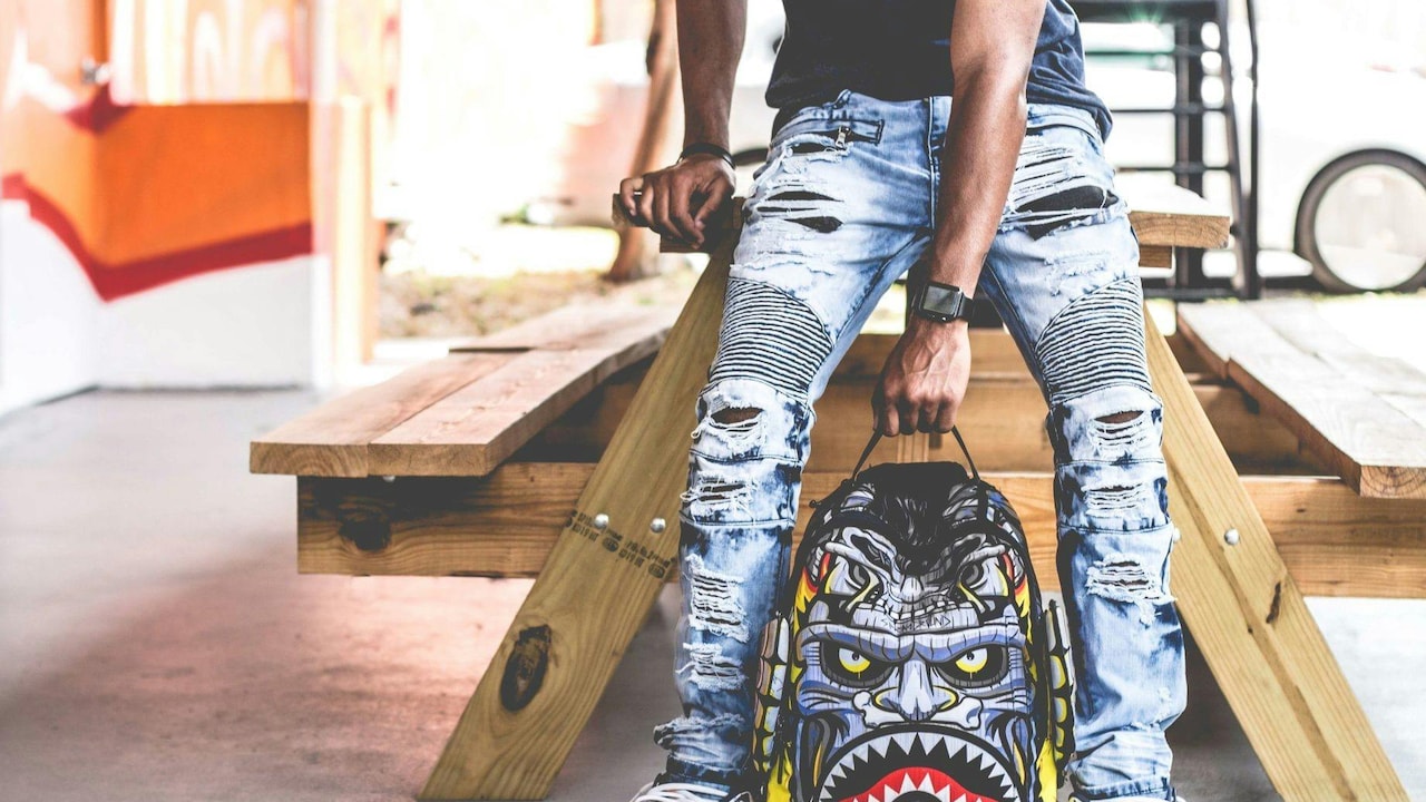 How To Pick The Best Neutral Colours For Mens Casualwear: Styling Tips How To Pick The Best Neutral Colours For Mens Casualwear: Styling Tips