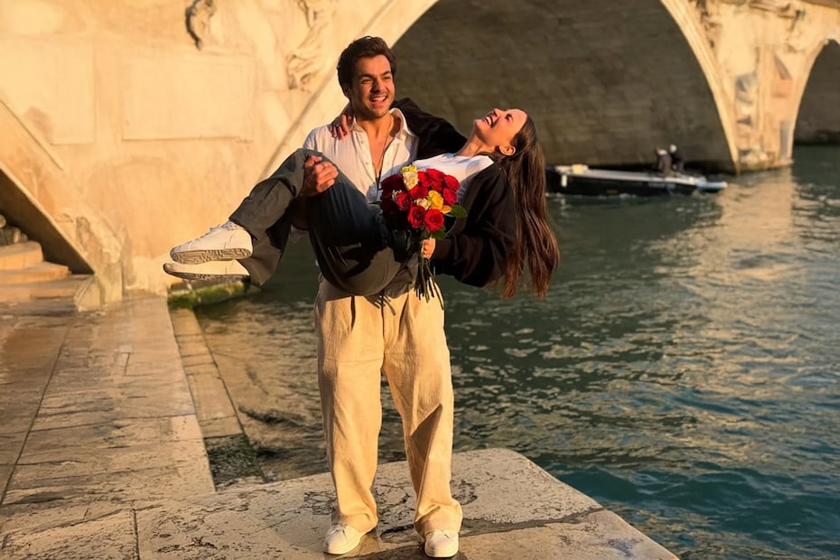 Elli AvrRam,Elli AvrRam Instagram,Elli AvrRam Latest updates,social media,news and media,Whosthat360,trending story,viral news,Elli AvrRam and Aashish Chanchlani Elli AvrRam,Elli AvrRam Instagram,Elli AvrRam Latest updates,social media,news and media,Whosthat360,trending story,viral news,Elli AvrRam and Aashish Chanchlani