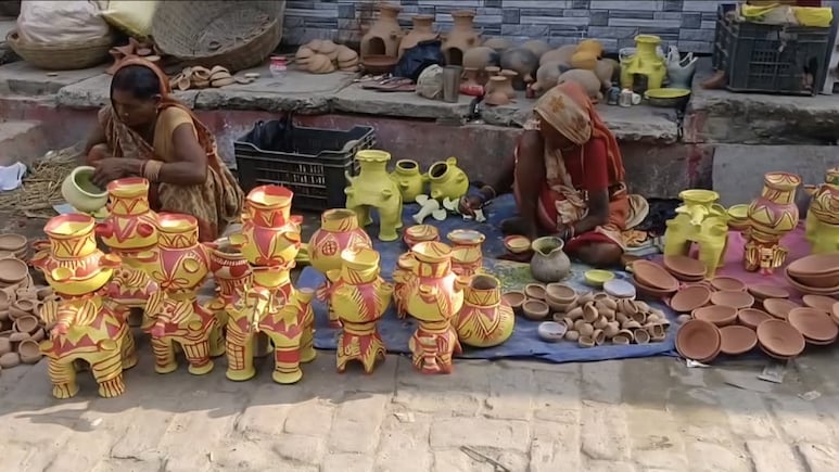 नहाय खाय के साथ आस्था का चार दिवसीय महापर्व छठ हुआ शुरू  नहाय खाय के साथ आस्था का चार दिवसीय महापर्व छठ हुआ शुरू