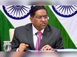 राष्ट्रहित प्राथमिकता... डोनाल्ड ट्रंप के रूस से तेल न लेने के दावे पर भारत का बयान राष्ट्रहित प्राथमिकता... डोनाल्ड ट्रंप के रूस से तेल न लेने के दावे पर भारत का बयान
