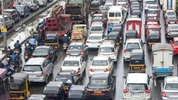 Mumbai Commuters Opt For Carpooling Amid Rising Traffic