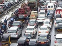 Navi Mumbai: 50 रुपये द्या आणि रस्त्यावर वाहन लावा! नवी मुंबईत 'मांडवली'चा नवा पॅटर्न,वाचा काय आहे प्रकार? Navi Mumbai: 50 रुपये द्या आणि रस्त्यावर वाहन लावा! नवी मुंबईत 'मांडवली'चा नवा पॅटर्न,वाचा काय आहे प्रकार?