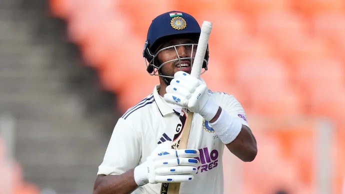 Watch: Jurel's 'Guard Of Honour' Tribute After Maiden Test Ton Against WI