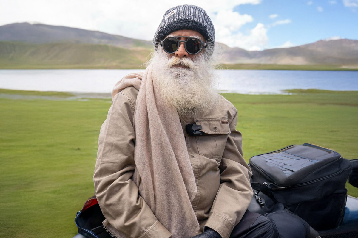 Sadhguru's Daily Health Hack: Boost Immunity with Amla, Honey & Pepper
