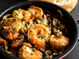 From Maldives To Indonesia: 7 Island Destinations Famous For Their Seafood From Maldives To Indonesia: 7 Island Destinations Famous For Their Seafood