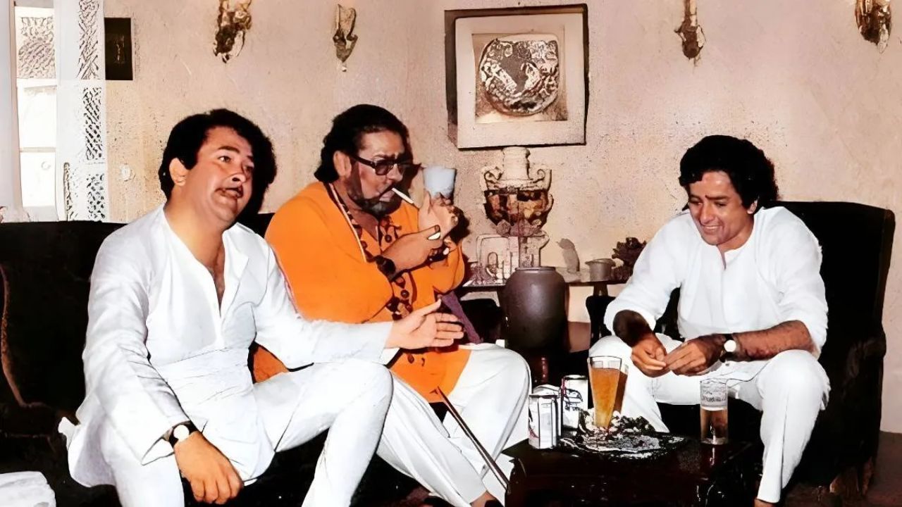 एक दिन में 100 सिगरेट पी जाता था कपूर खानदार का ये सुपरस्टार, एक महात्मा ने बदलदी जिंदगी