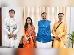 बिहार चुनाव... वो कौन सी 2 सीटें हैं, जहां BJP की टिकट पर चुनाव लड़ना चाहती हैं मैथिली ठाकुर बिहार चुनाव... वो कौन सी 2 सीटें हैं, जहां BJP की टिकट पर चुनाव लड़ना चाहती हैं मैथिली ठाकुर
