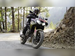 लॉन्च के कुछ ही दिन बाद TVS अपाचे RTX 300 हुई महंगी, जानें कितने बढ़ गए दाम