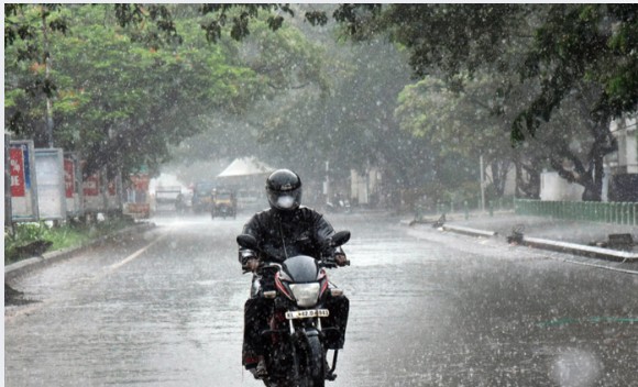 दिवाली में कहां होगी झमाझम बारिश, बढ़ती ठंड के बीच किन राज्यों में कहर बरपाएंगे इंद्रदेव