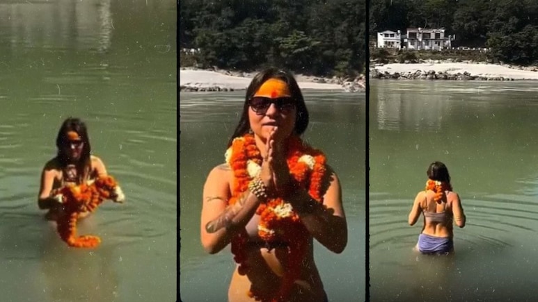 'ओम नम: शिवाय' बोलकर बिकिनी पहनी विदेशी महिला ने गंगा में लगाई डुबकी, छिड़ी बहस, लोग बोले- आदमी कच्छा पहनकर... 'ओम नम: शिवाय' बोलकर बिकिनी पहनी विदेशी महिला ने गंगा में लगाई डुबकी, छिड़ी बहस, लोग बोले- आदमी कच्छा पहनकर...