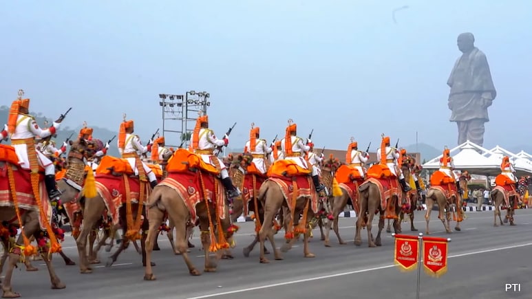 राष्ट्रीय एकता दिवस: सरदार वल्लभभाई पटेल की 150वीं जयंती पर होगा भव्य परेड का आयोजन, जानें क्या है खास राष्ट्रीय एकता दिवस: सरदार वल्लभभाई पटेल की 150वीं जयंती पर होगा भव्य परेड का आयोजन, जानें क्या है खास