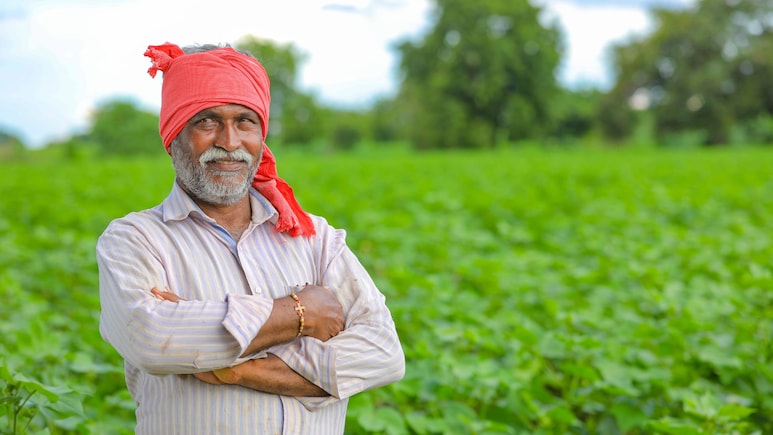Farmer ID:  शेतकऱ्यांनी लक्ष द्या! शासकीय योजनांचा लाभ घेताना ही चूक कराल तर ID होईल ब्लॉक पैसेही वसूल होणार Farmer ID:  शेतकऱ्यांनी लक्ष द्या! शासकीय योजनांचा लाभ घेताना ही चूक कराल तर ID होईल ब्लॉक पैसेही वसूल होणार