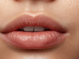 Dark Lips And Pigmentation: ओठांच्या आसपासची त्वचा का काळी पडते? तज्ज्ञांकडून जाणून घ्या उपाय Dark Lips And Pigmentation: ओठांच्या आसपासची त्वचा का काळी पडते? तज्ज्ञांकडून जाणून घ्या उपाय