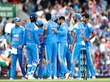 IND vs AUS LIVE Score: कुलदीप का कहर शुरू, स्टार्क को किया बोल्ड, AUS 201/7 IND vs AUS LIVE Score: कुलदीप का कहर शुरू, स्टार्क को किया बोल्ड, AUS 201/7