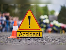 रीवा में दर्दनाक सड़क हादसा; एक ही परिवार के तीन की मौत, 6 की हालत गंभीर रीवा में दर्दनाक सड़क हादसा; एक ही परिवार के तीन की मौत, 6 की हालत गंभीर