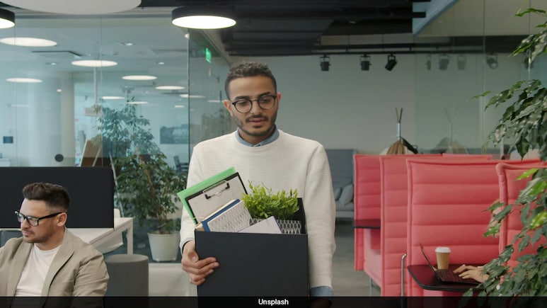 Viral X Post Exposes Amazon Layoff's Human Toll: "He Bragged, Now He's Struggling" Viral X Post Exposes Amazon Layoff's Human Toll: "He Bragged, Now He's Struggling"