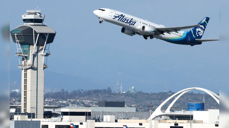 Alaska Airlines Resumes Operations After Technology Outage Grounded Aircraft Alaska Airlines Resumes Operations After Technology Outage Grounded Aircraft